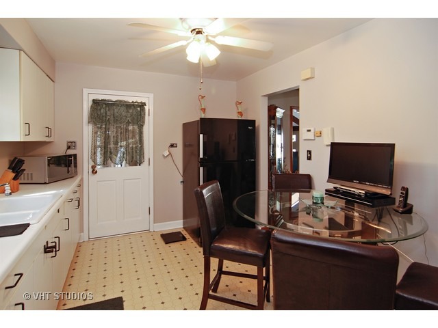 1414 S Spencer Ave, Berkeley, IL 60163 photo 5