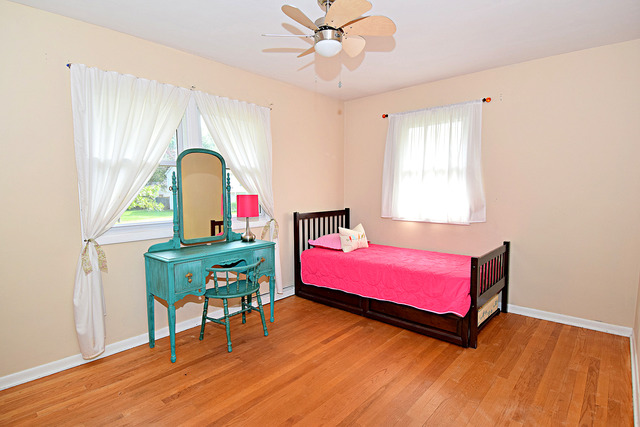 403 Elm St, Wheaton, IL 60189 photo 9