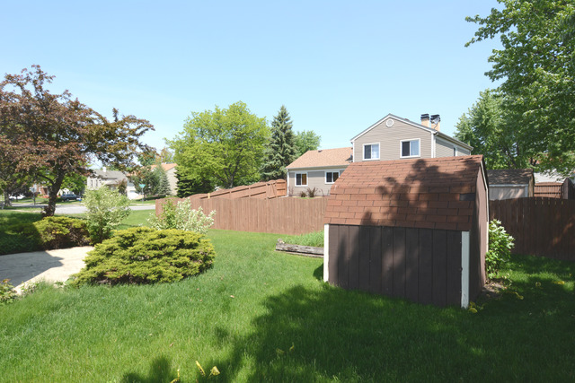 239 Ewell Ct, Bartlett, IL 60103 photo 23