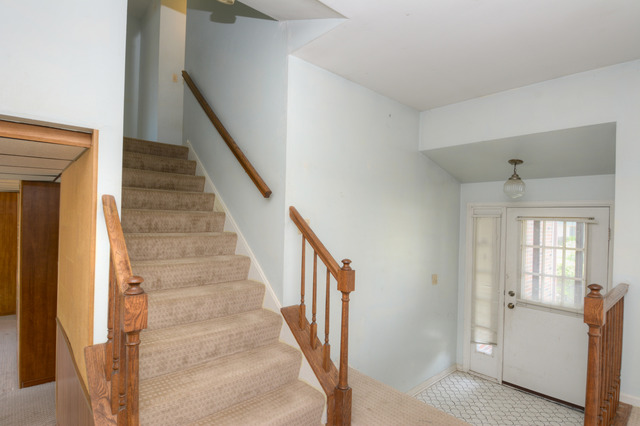 239 Ewell Ct, Bartlett, IL 60103 photo 2