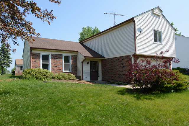 239 Ewell Ct, Bartlett, IL 60103 photo 1