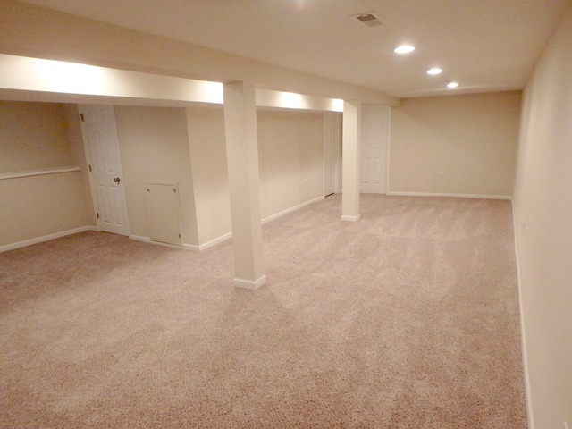 2513 N Linder Ave, Chicago, IL 60639 photo 11