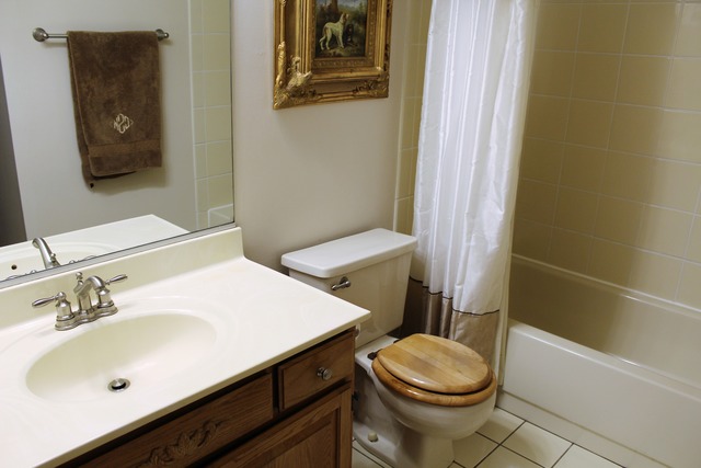 2059 Chatham Dr, Wheaton, IL 60189 photo 19