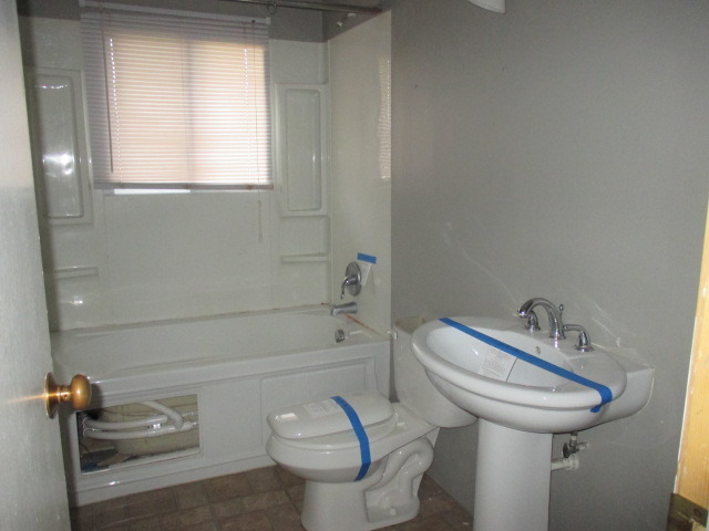 1251 Post Rd, Aurora, IL 60506 photo 7