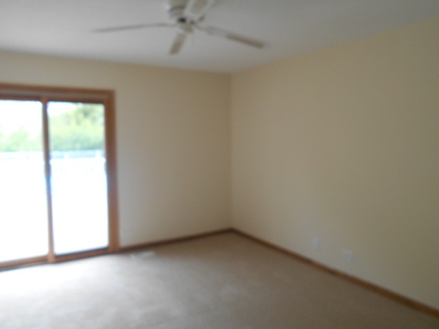 882 Marina Ter, Bartlett, IL 60103 photo 13