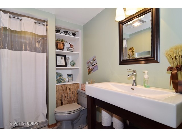 968 Martingale Dr, Bartlett, IL 60103 photo 11