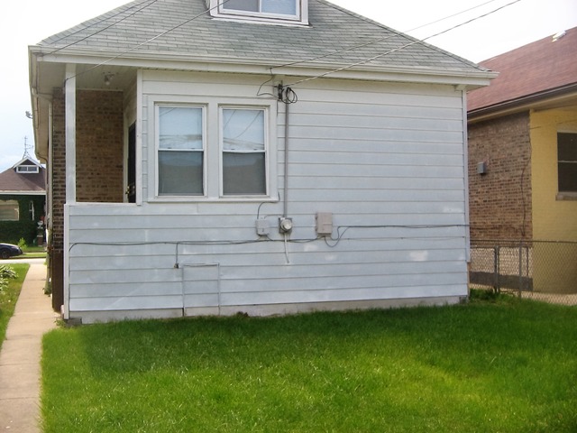 5651 S Fairfield Ave, Chicago, IL 60629 photo 22