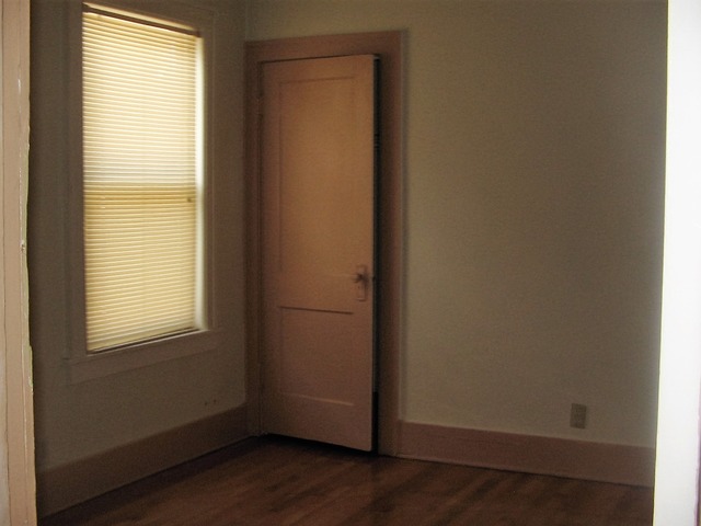 5651 S Fairfield Ave, Chicago, IL 60629 photo 10