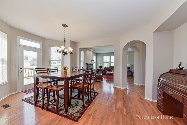 9 Plainview Ct, Bolingbrook, IL 60440 photo 7