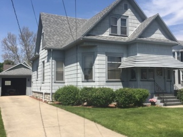 1815 8th St, Peru, IL 61354 photo 1
