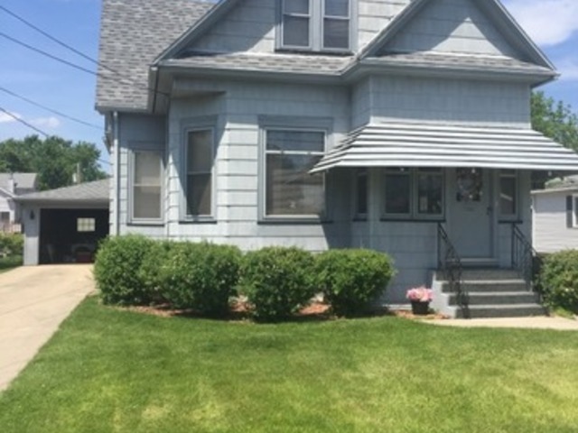 1815 8th St, Peru, IL 61354 photo 2