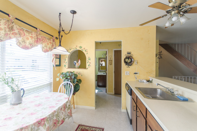 310 Peppertree Ln, Aurora, IL 60504 photo 5