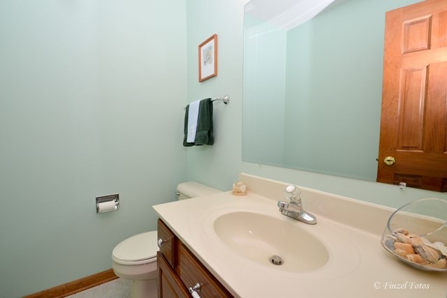 3613 Westminster Pl, Mchenry, IL 60050 photo 5