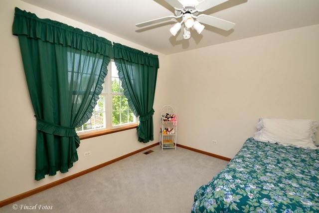 3613 Westminster Pl, Mchenry, IL 60050 photo 14