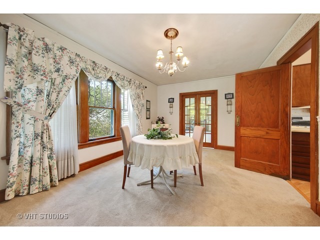 2012 Summit St, Wheaton, IL 60187 photo 7