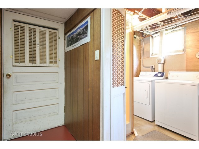 2012 Summit St, Wheaton, IL 60187 photo 20