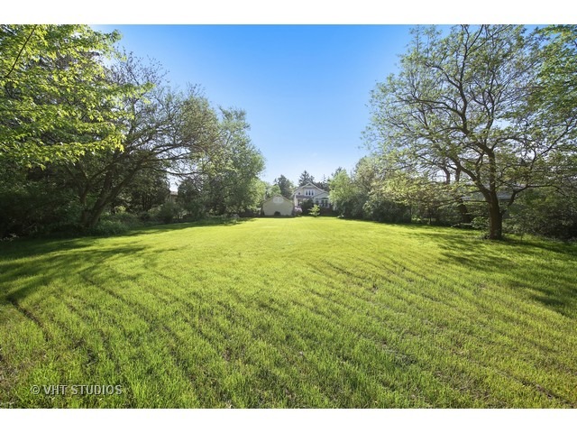2012 Summit St, Wheaton, IL 60187 photo 3