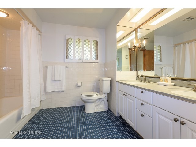 464 E Adams St, Elmhurst, IL 60126 photo 10