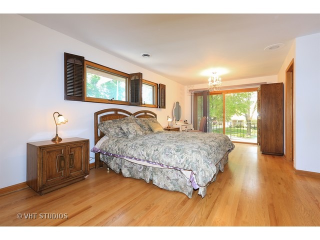 464 E Adams St, Elmhurst, IL 60126 photo 9