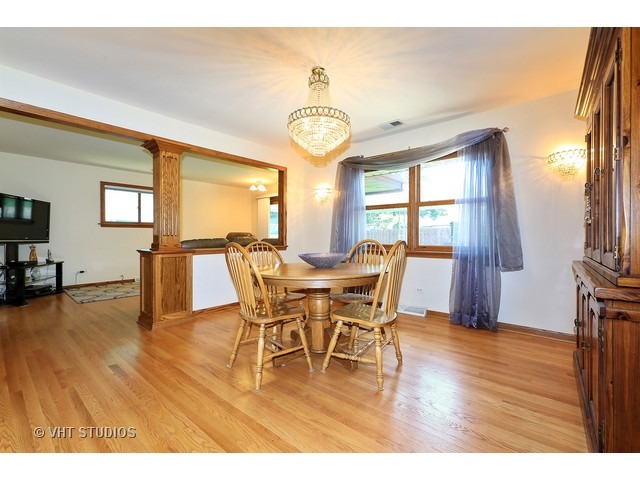 464 E Adams St, Elmhurst, IL 60126 photo 5