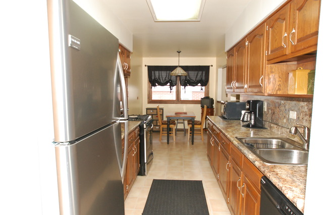 1435 Devonshire Ln, Hoffman Estates, IL 60169 photo 6