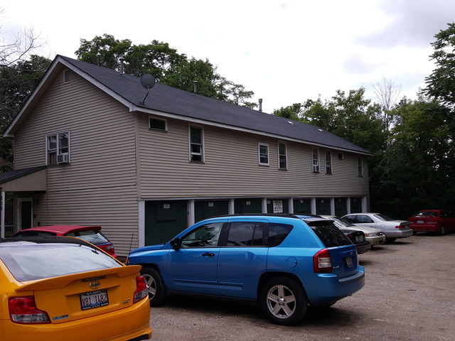336 St Charles St, Elgin, IL 60120 photo 1