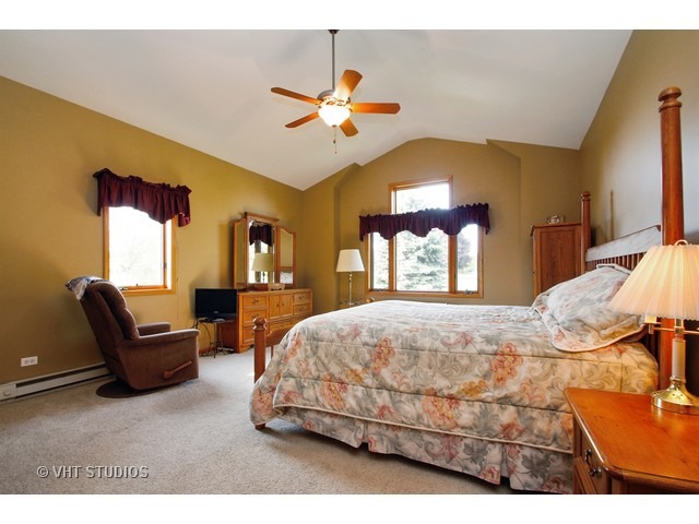 401 Kings Way, Mchenry, IL 60051 photo 9