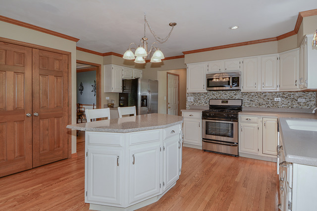 3 N533 Arbor Creek Rd, Saint Charles, IL 60175 photo 4