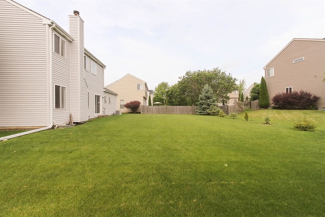 2050 Westridge Blvd, Bartlett, IL 60103 photo 21