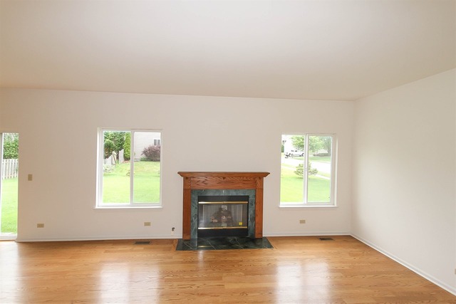 2050 Westridge Blvd, Bartlett, IL 60103 photo 10