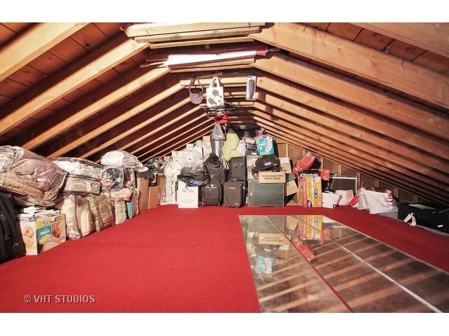 1572 Webster Ln, Des Plaines, IL 60018 photo 14