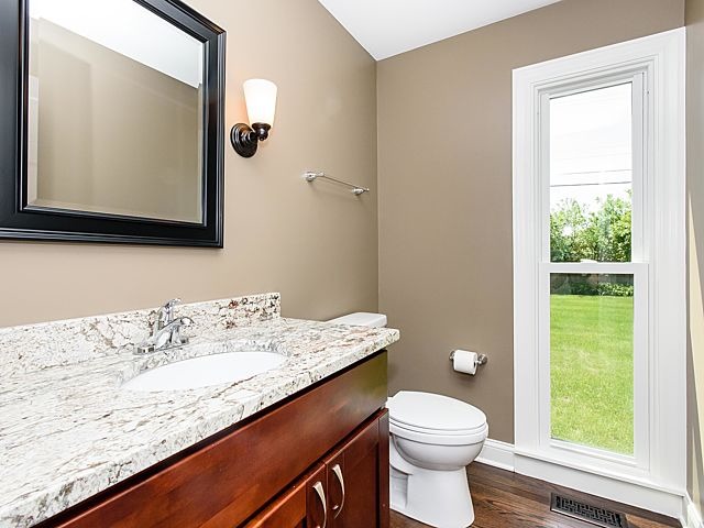 1002 Dorset Dr, Wheaton, IL 60189 photo 10