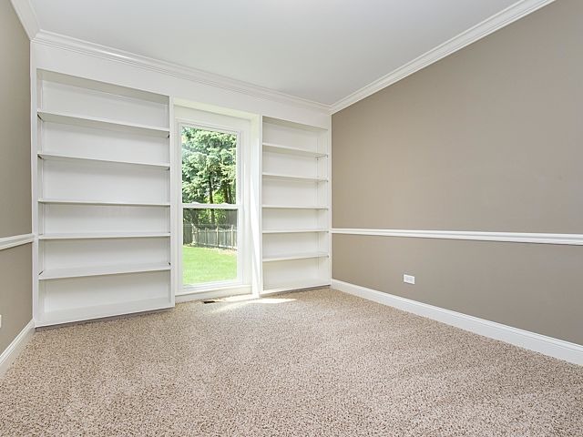 1002 Dorset Dr, Wheaton, IL 60189 photo 9