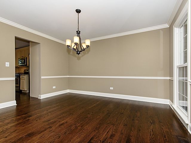 1002 Dorset Dr, Wheaton, IL 60189 photo 7