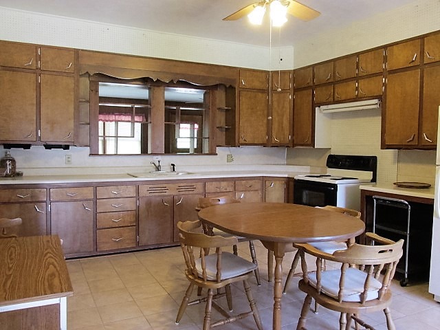 502 E 4th St, Long Point, IL 61333 photo 6
