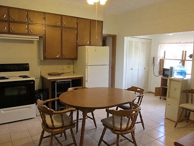 502 E 4th St, Long Point, IL 61333 photo 8