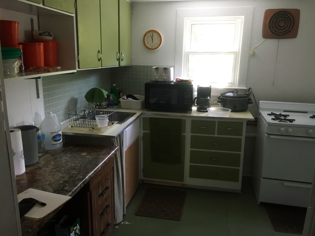 608 S Sumner Ave, Aurora, IL 60505 photo 4