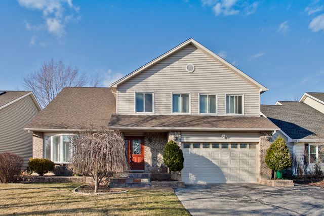 708 Kristy Ln, Wheeling, IL 60090 photo 1
