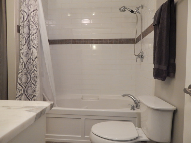 222 E Berkley Ln, Hoffman Estates, IL 60169 photo 9