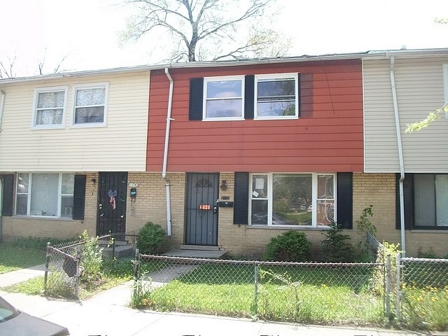 1045 E 93rd St, Chicago, IL 60619 photo 1