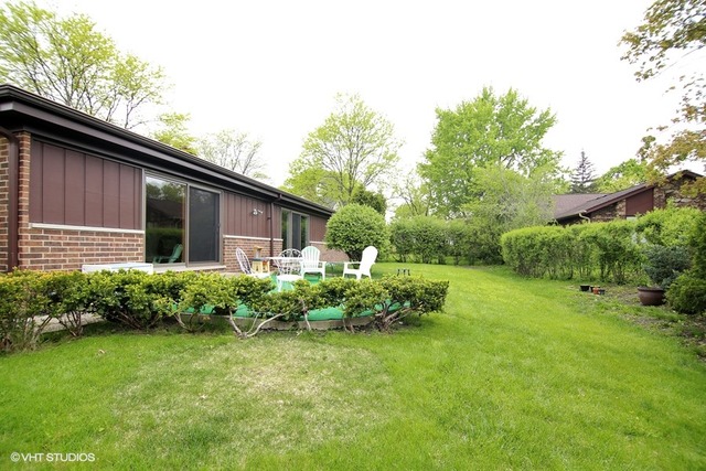2844 Manor Dr, Northbrook, IL 60062 photo 25