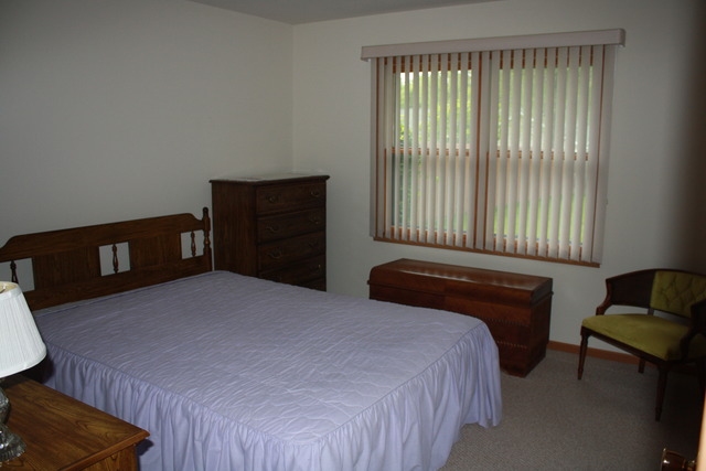 1404 Phyllis Dr, Dixon, IL 61021 photo 6