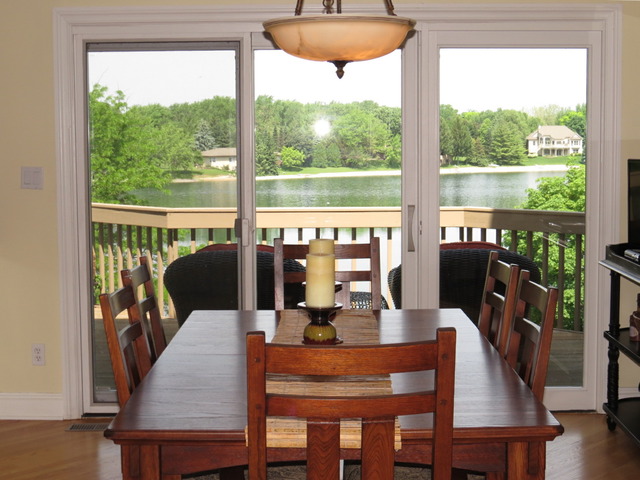 320 Bay Rd, Mchenry, IL 60051 photo 7