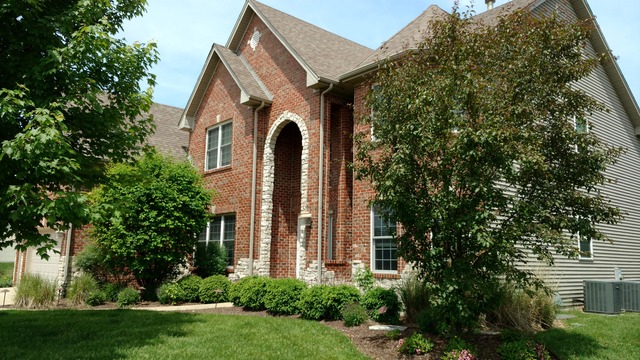 25806 Campbell Ln, Plainfield, IL 60585 photo 2