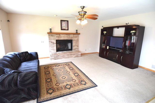 2708 Sierra Ave, Plainfield, IL 60586 photo 11
