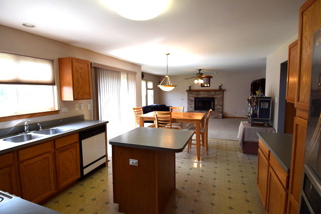 2708 Sierra Ave, Plainfield, IL 60586 photo 9