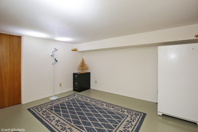 1165 Concord Ln, Hoffman Estates, IL 60192 photo 17