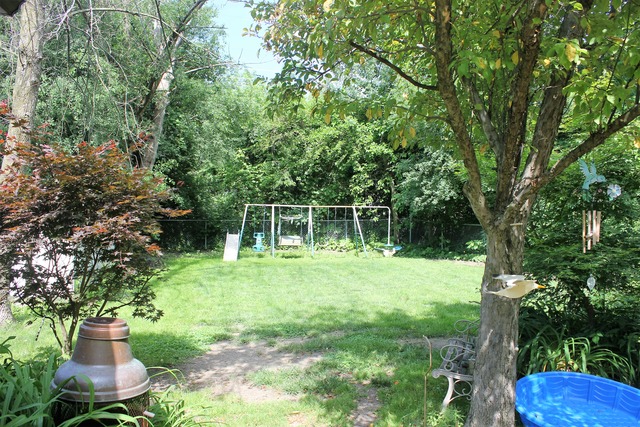 132 S Summit St, Wheaton, IL 60187 photo 11