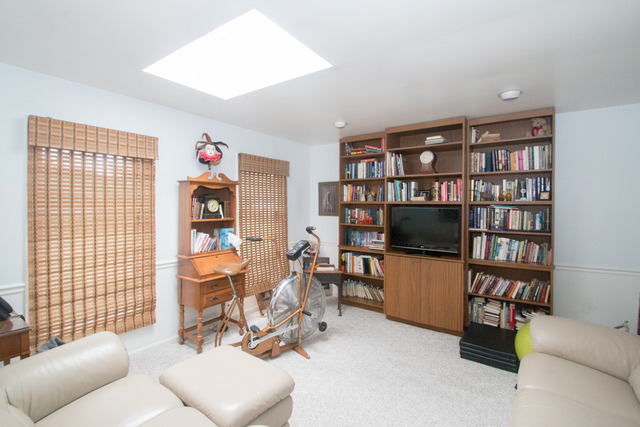 153 E Thompson Dr, Wheaton, IL 60189 photo 14