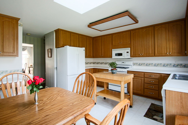 153 E Thompson Dr, Wheaton, IL 60189 photo 8